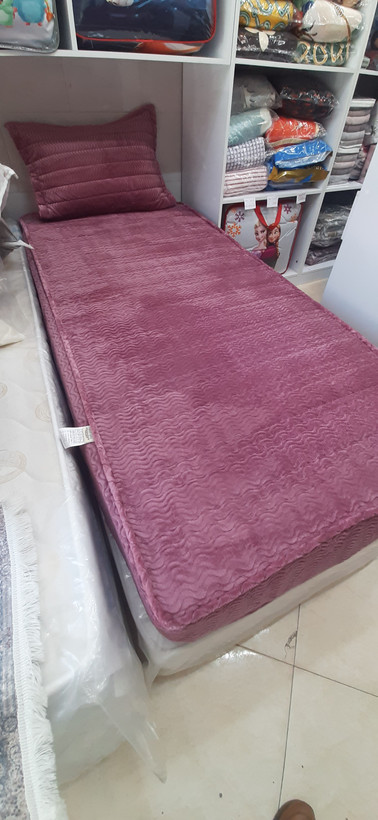 کاور تشک کشدار مخمل مدل صبا یک نفره ۲ تکه سایز ۹۰×۲۰۰